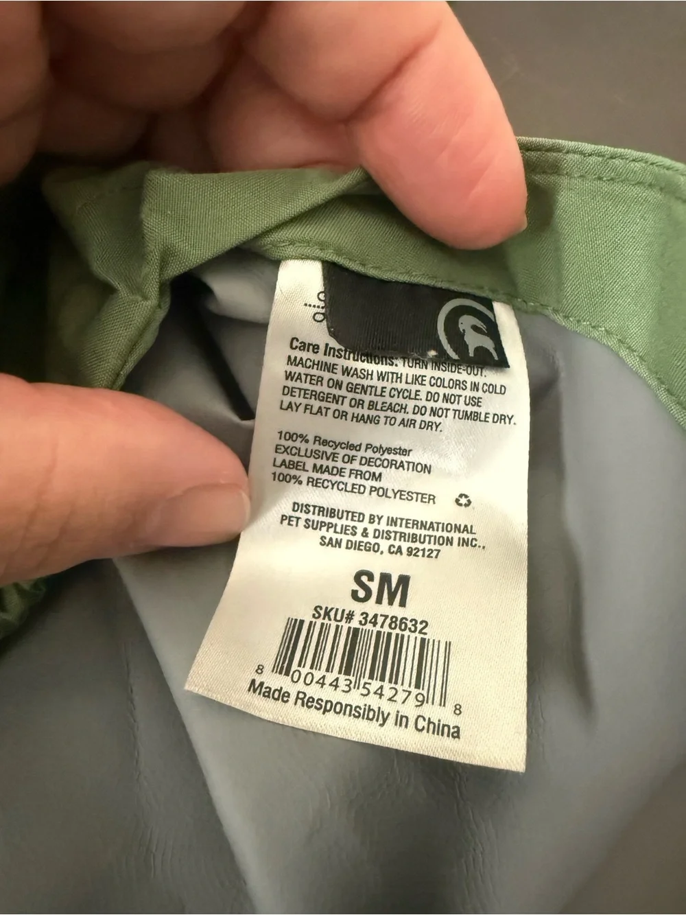 Backcountry x petco The Rain Jacket Rain Shell - Green & Yellow - Size small